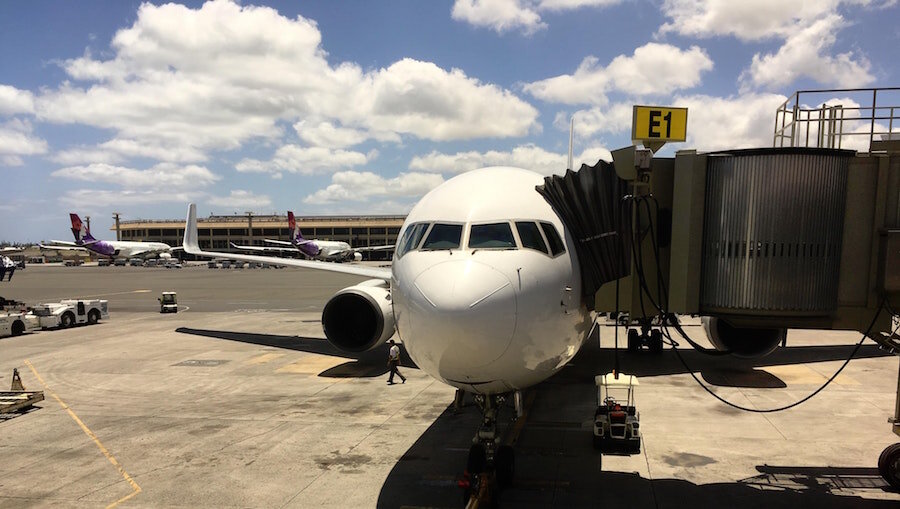 How Early to Arrive at Honolulu Airport Before Flight in 2022