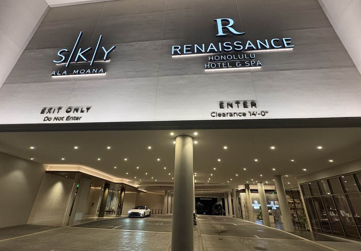 Renaissance Honolulu Hotel Spa Airport Shuttle